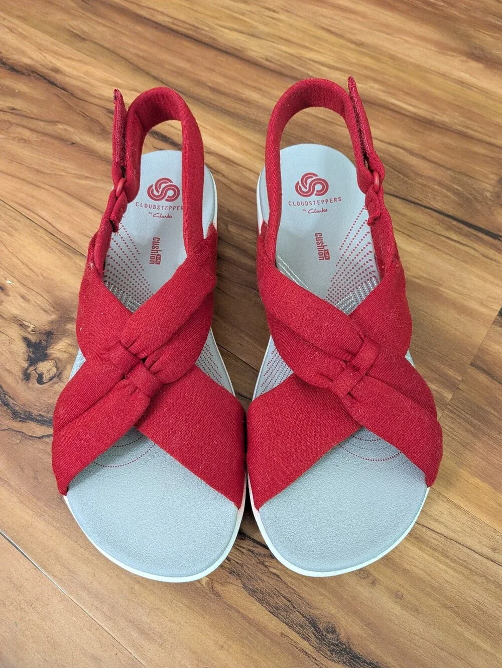 Clarks Cloud Stepper Sandals, Women's Size 7M, Cushioned, Lightweight,Arla Belle